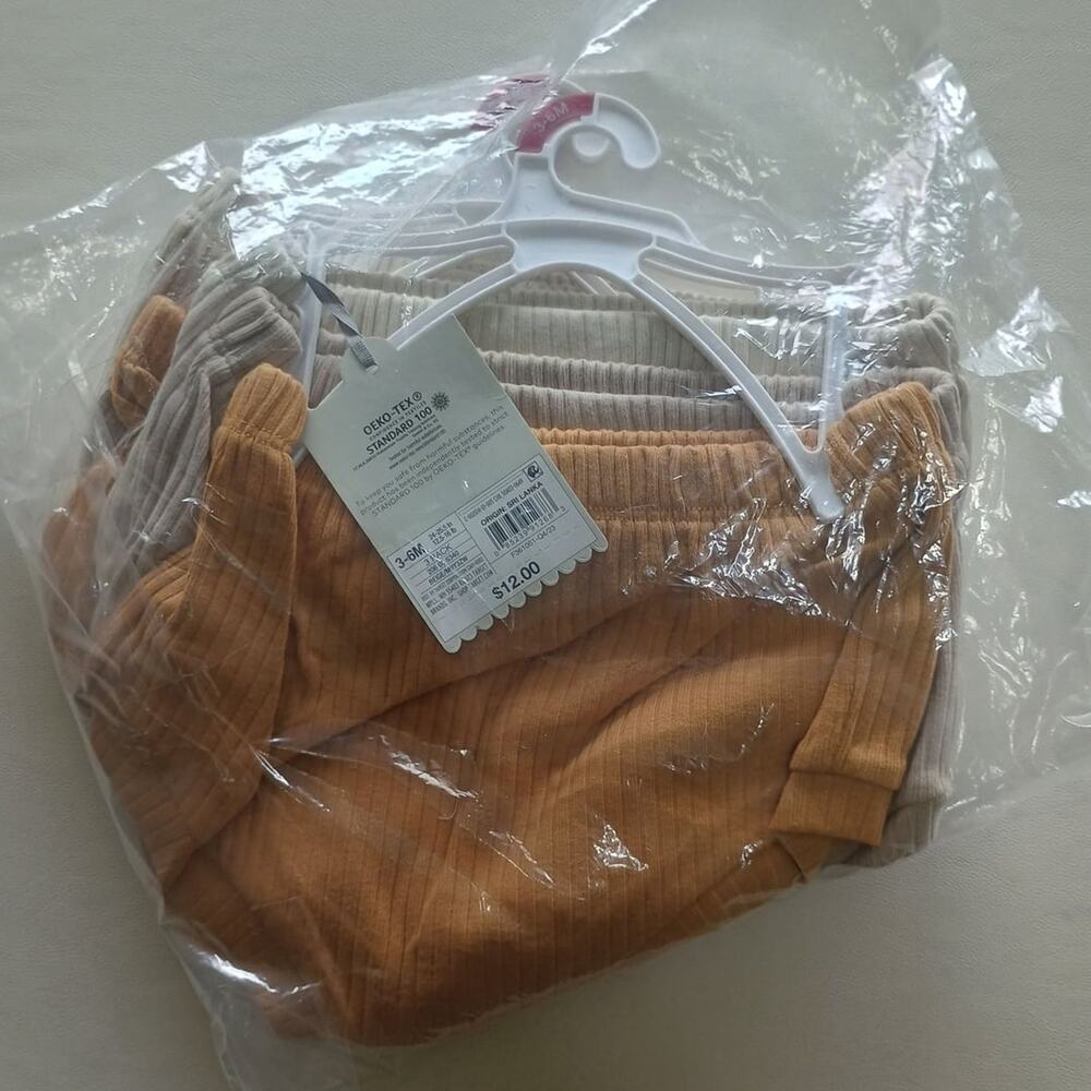 Cat & Jack Baby Ribbed Shorts/Bloomers 3-Pack - Beige & Orange (3-6M) NWT - Picture 3 of 3